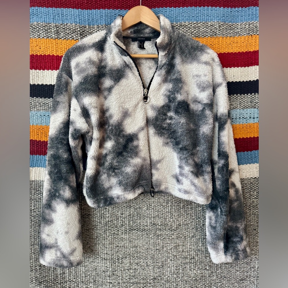 Forever 21 Fuzzy Tie-Dye Cropped Zip-Up Jacket